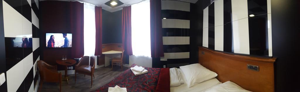 Hotel Global Sokolov Buitenkant foto